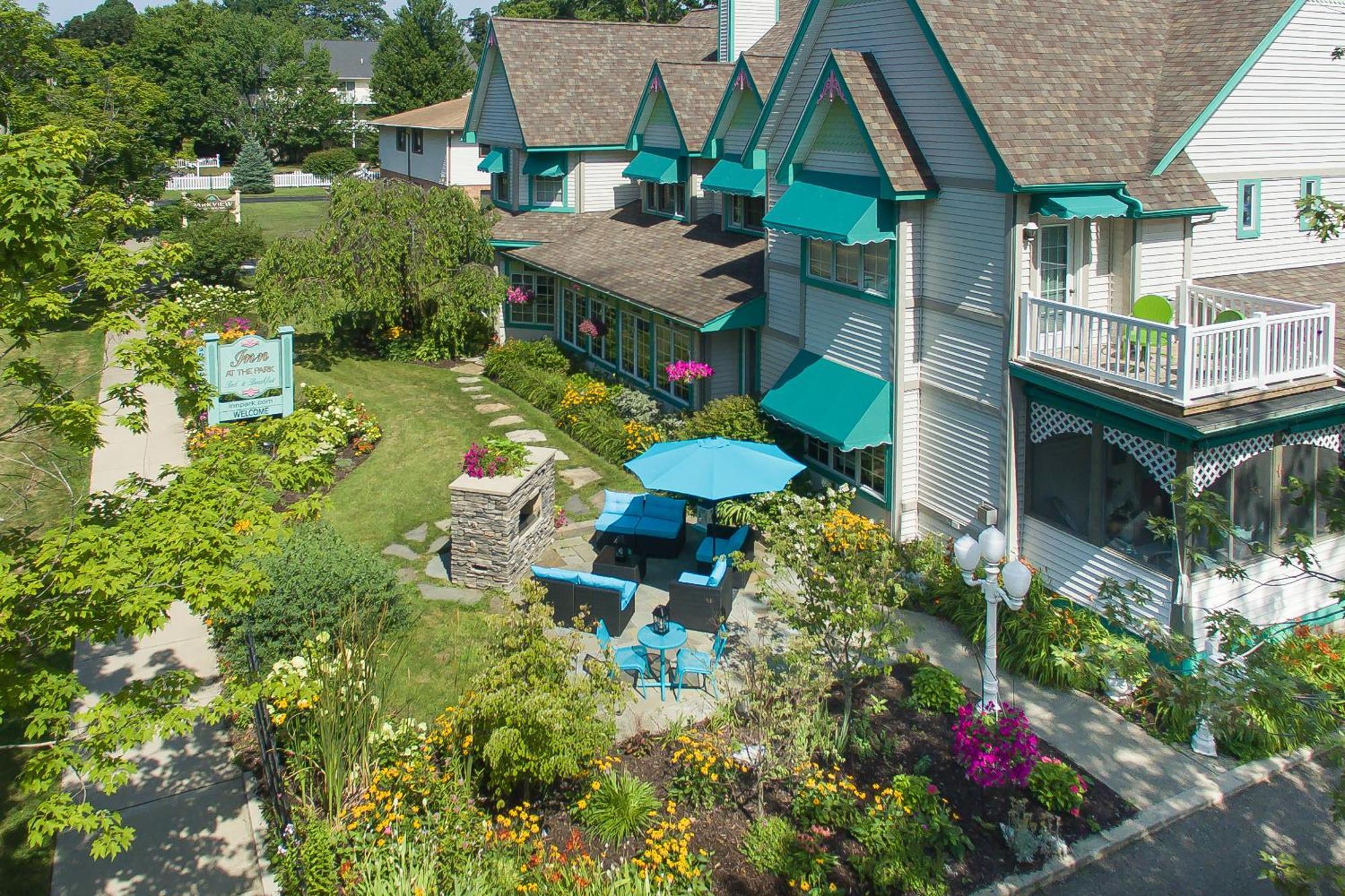 Inn At The Park Bed And Breakfast South Haven Exterior foto